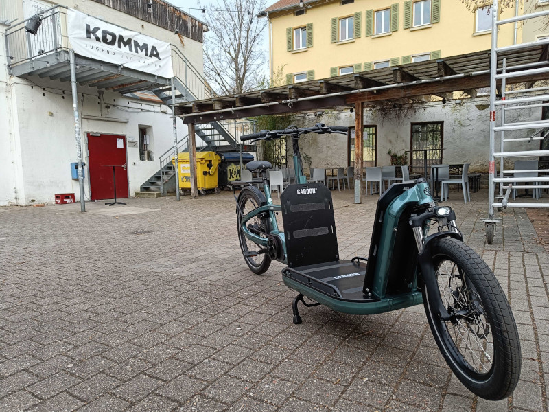 Lastenrad ESel vor dem KOMMA Esslingen